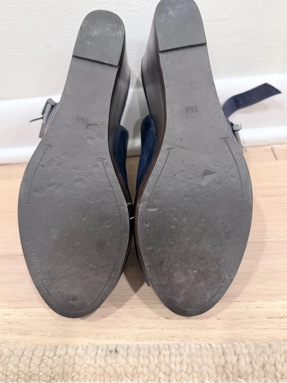 Kenneth Cole Navy Blue Leather Slingback Wedge